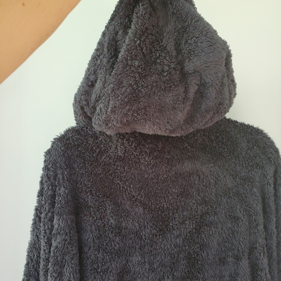 Black Chunky hooded sweater - Picture 8 of 11